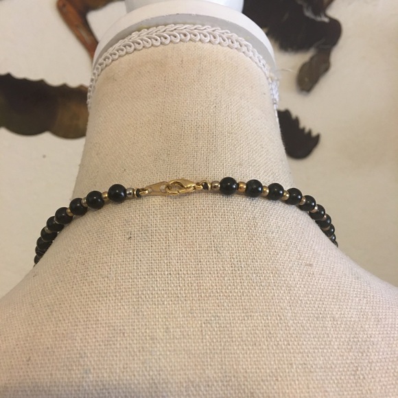 Vintage 80s-90s black graduated bead necklace - Picture 6 of 6